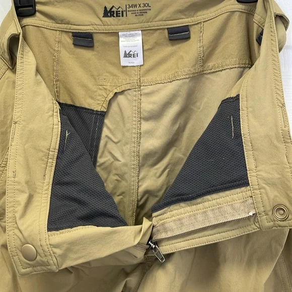 Hiking Pants 34 W x 30 L - Picture 5 of 10